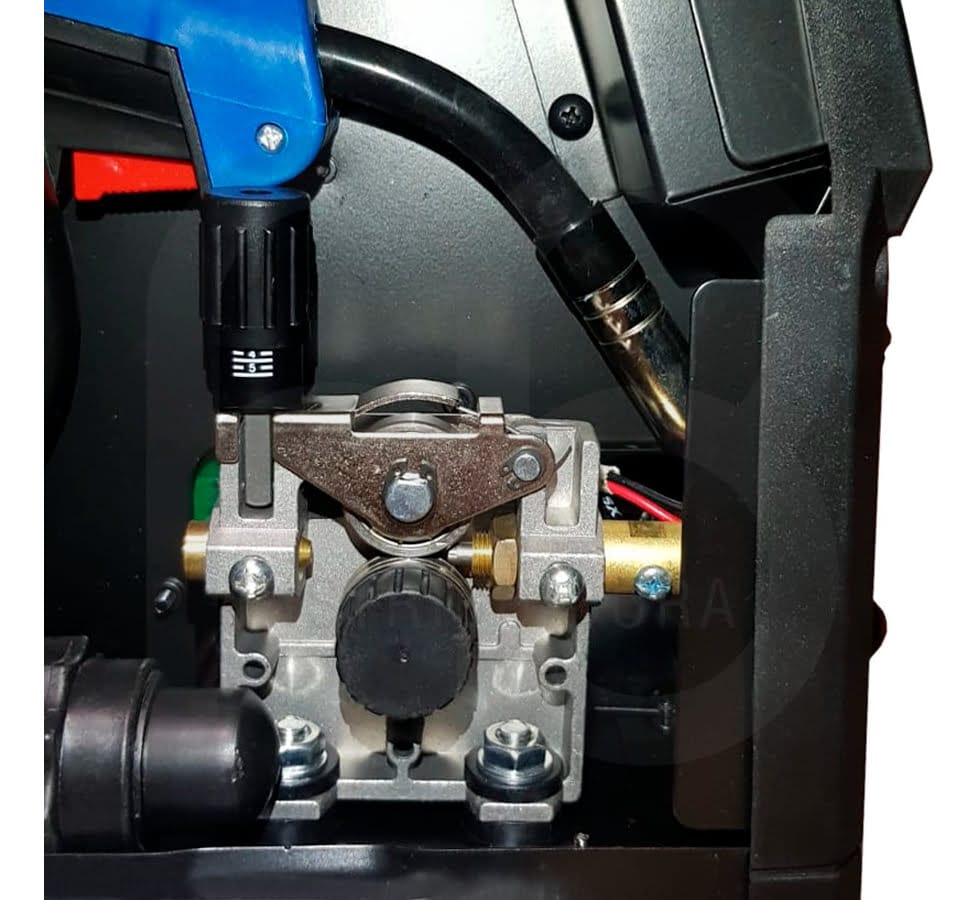 D 671294 Mla73565985629 122023 F.jpg